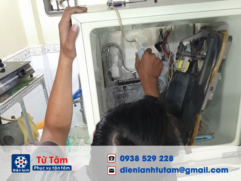 Tủ lạnh Sanyo trong thời gian bảo hành sẽ được sửa chữa miễn phí